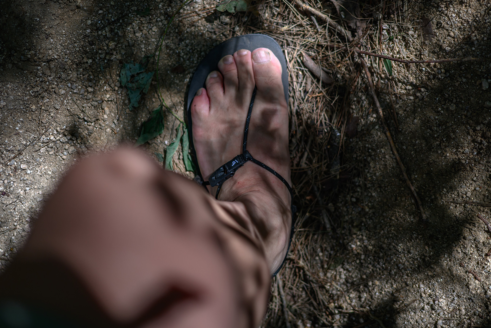 Basis Mountain Gear Bare Sandal H01 Review